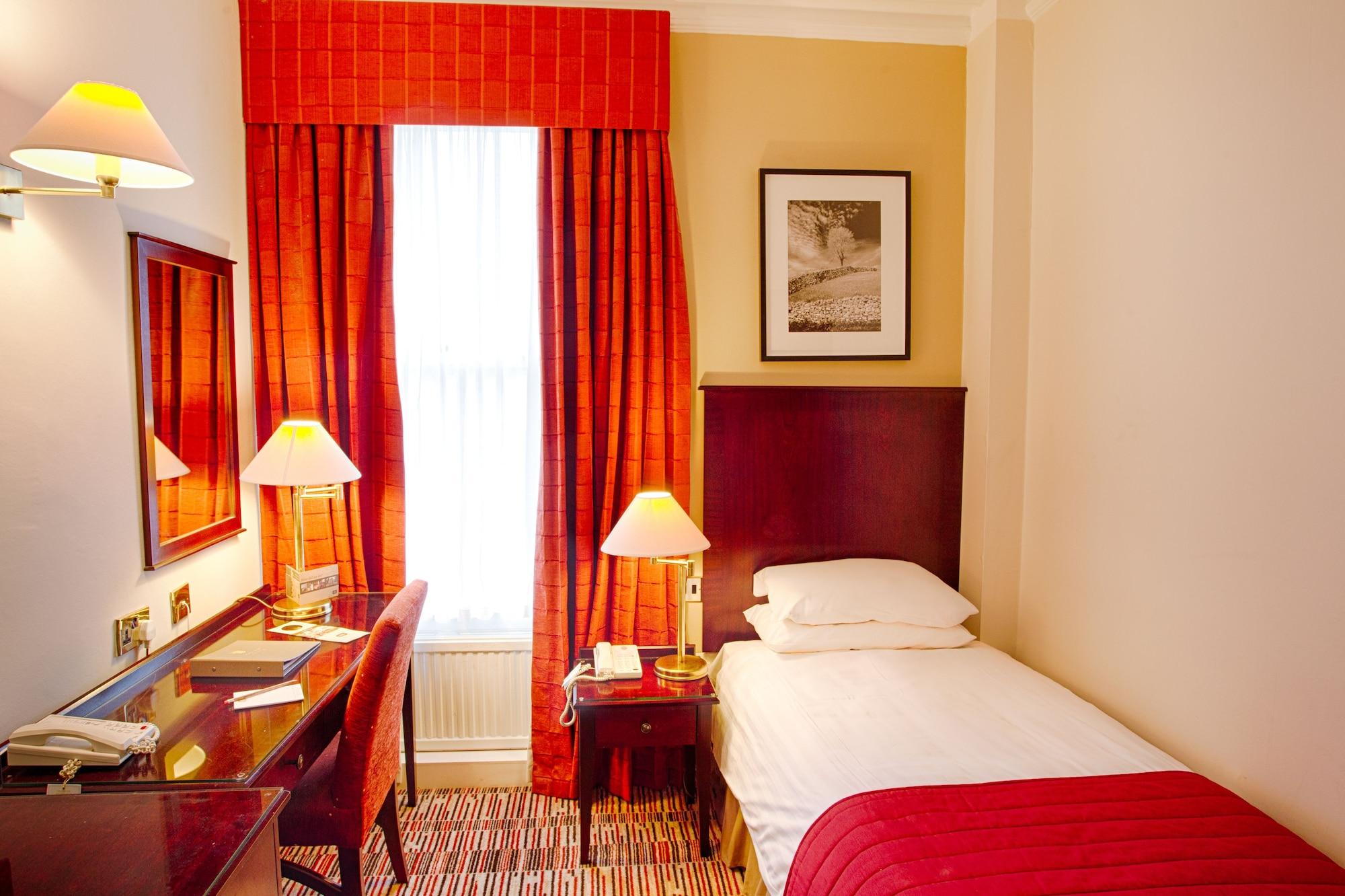 Old Swan Hotel هاروغايت المظهر الخارجي الصورة