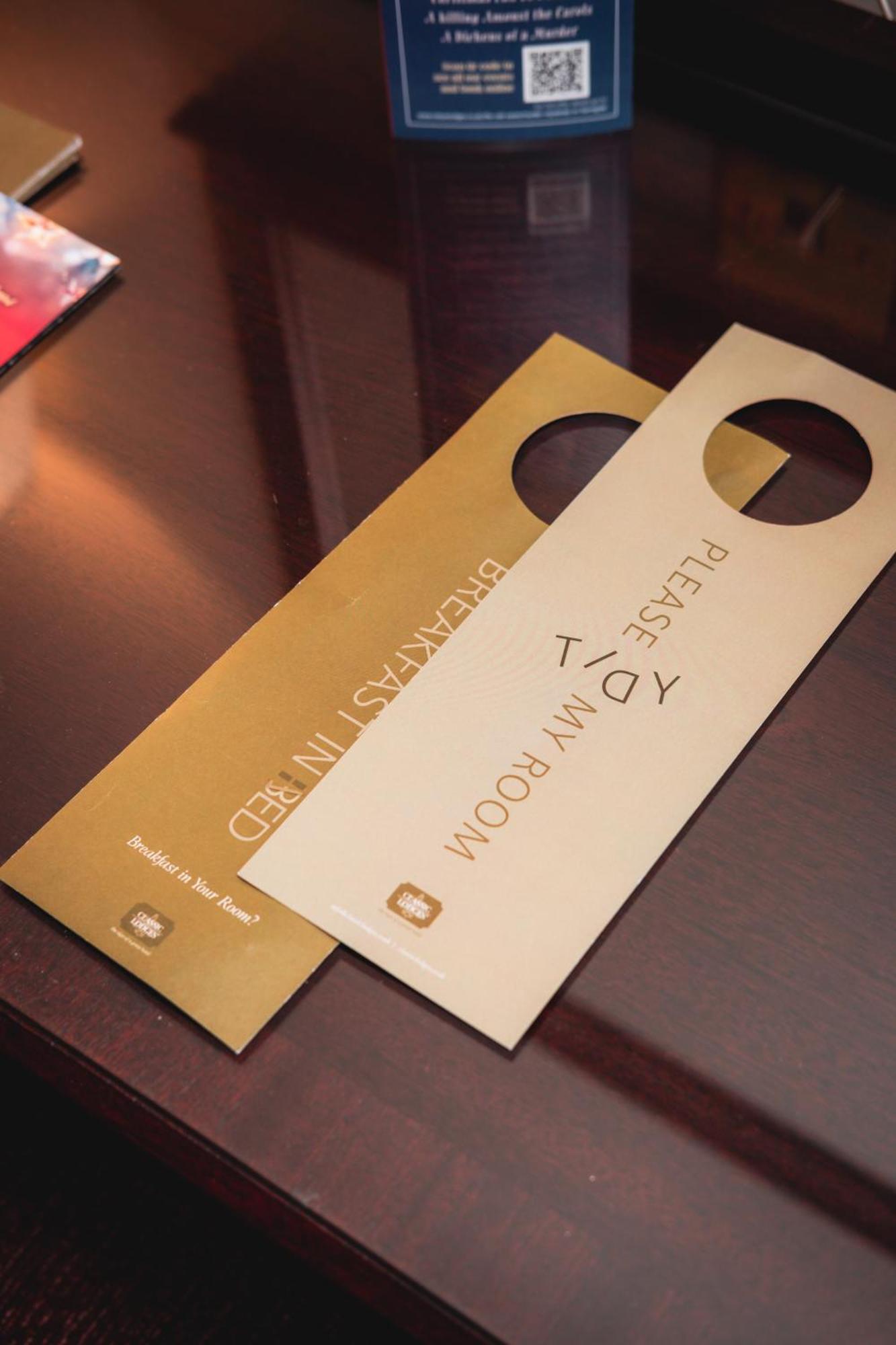 Old Swan Hotel هاروغايت المظهر الخارجي الصورة