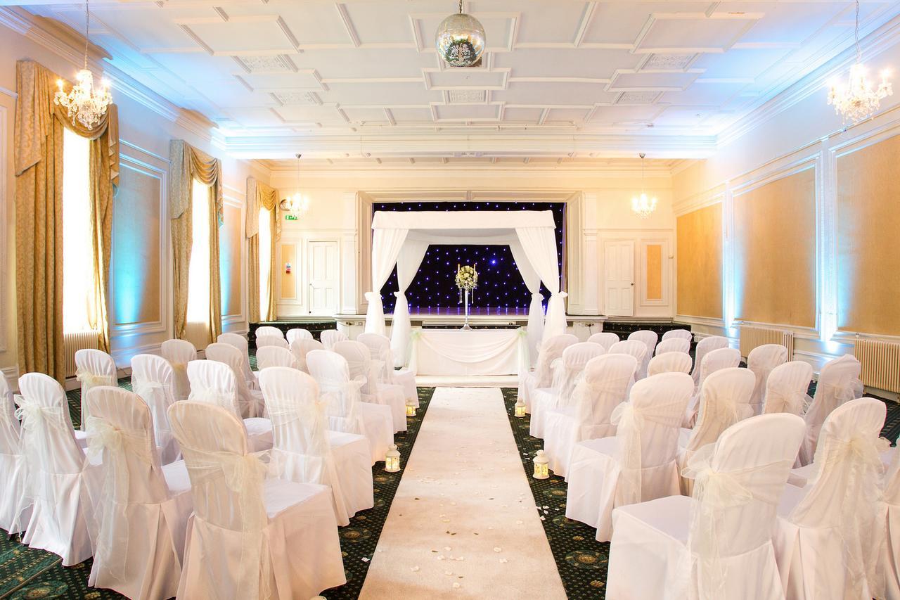 Old Swan Hotel هاروغايت المظهر الخارجي الصورة